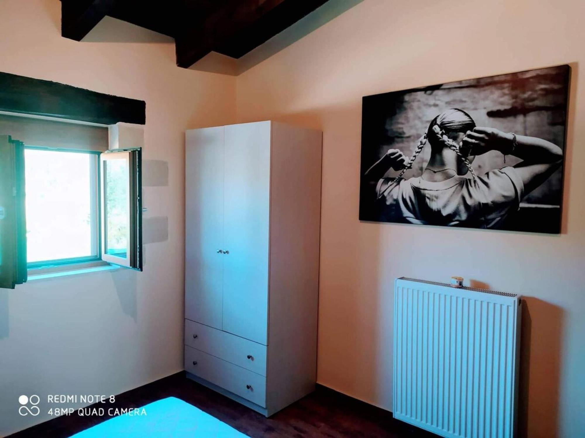 Traditional Villa In Pemonia Экстерьер фото